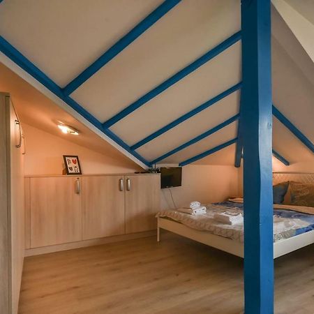 The Ivy House - A Cozy Attic Near The City Center By Flat Mаnager Sofia Exterior photo